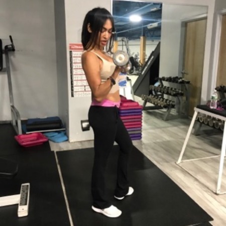 The Instagram post was shared by Maria Aquinar during her workout session.